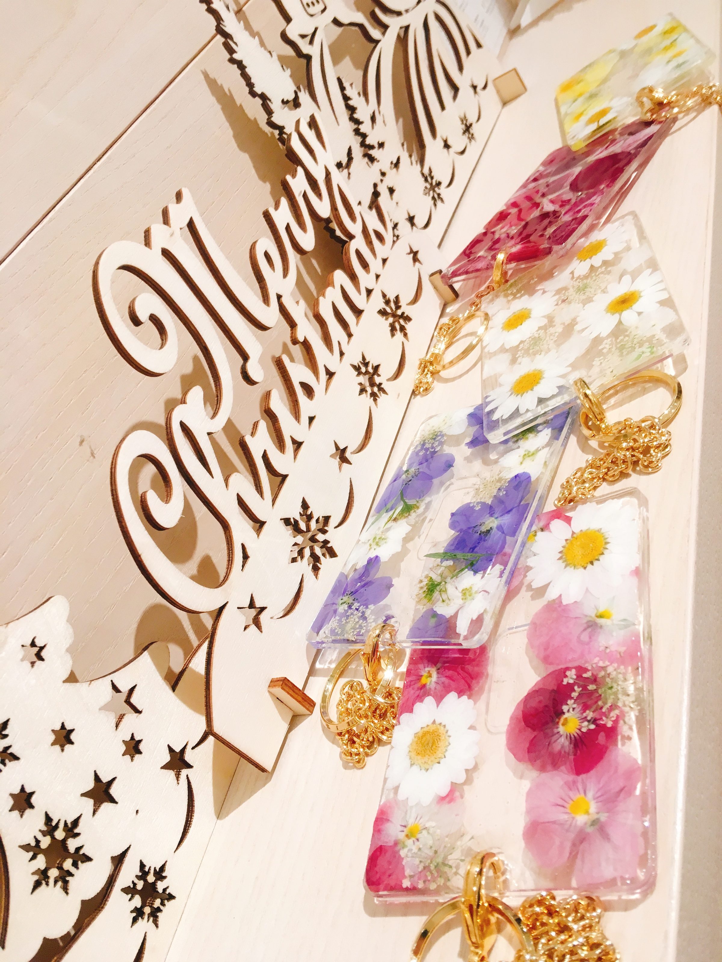 3F YUiNO | ☆coloringの新作 押し花カードケース☆ | COCOSA｜熊本下 
