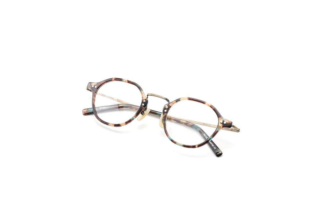 1F 金子眼鏡店 | 六角形の玉型、ヘキサゴン 金子眼鏡 「KV-85」 | COCOSA｜熊本下通のファッション・インテリア・カフェはココサ