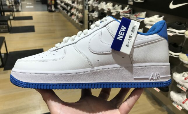 💥AIR FORCE 1 ’07　入荷💥