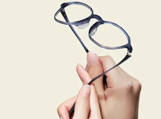【新作】【AIR Ultem】安心素材のメガネ