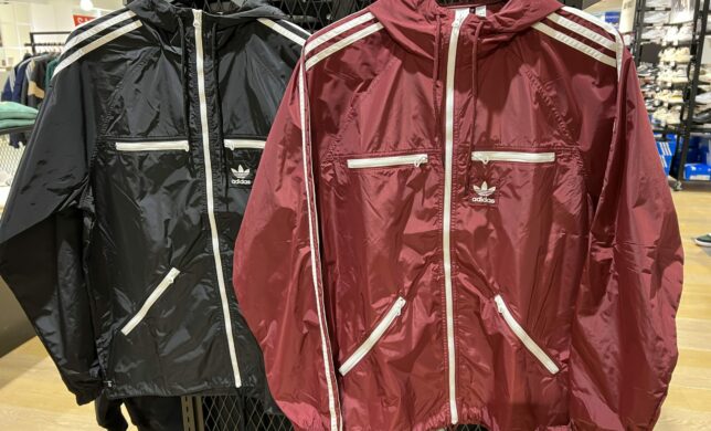 ADIDAS ウインドブレーカー新入荷のお知らせ！！