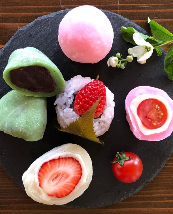 【貫通通路】6月21日（日）・6月27日（土）食物販催事「えびす屋餅本舗」